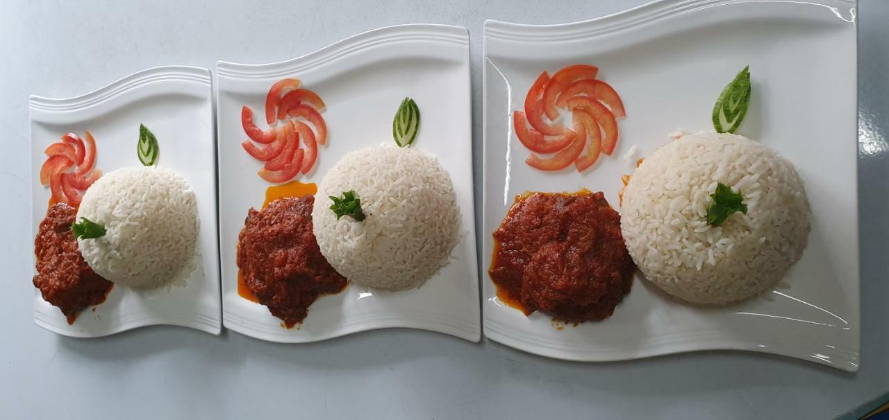 Taverna Lounge & Boutique Hotel Port Harcourt Esterno foto